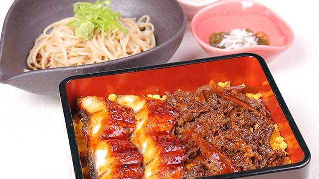 うな牛重　ミニ蕎麦追加